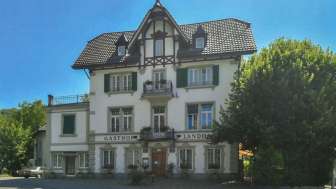 Concept-Hotel-Landhaus_Burgdrof_Aussensicht